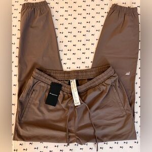 Fabletics Men’s All Day Jogger – Light Brown – Size M – New With Tags (NWT)